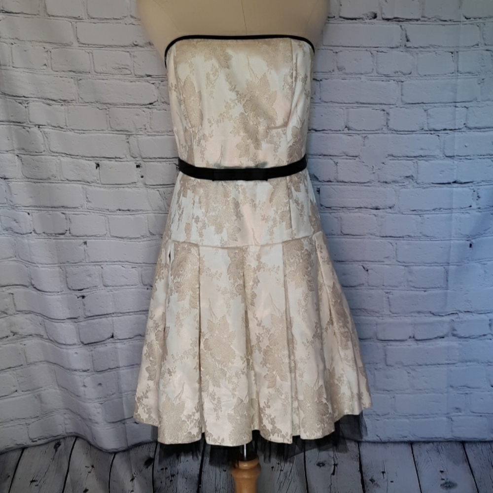 Betsy & Adam by Linda Bernell prom dress 10